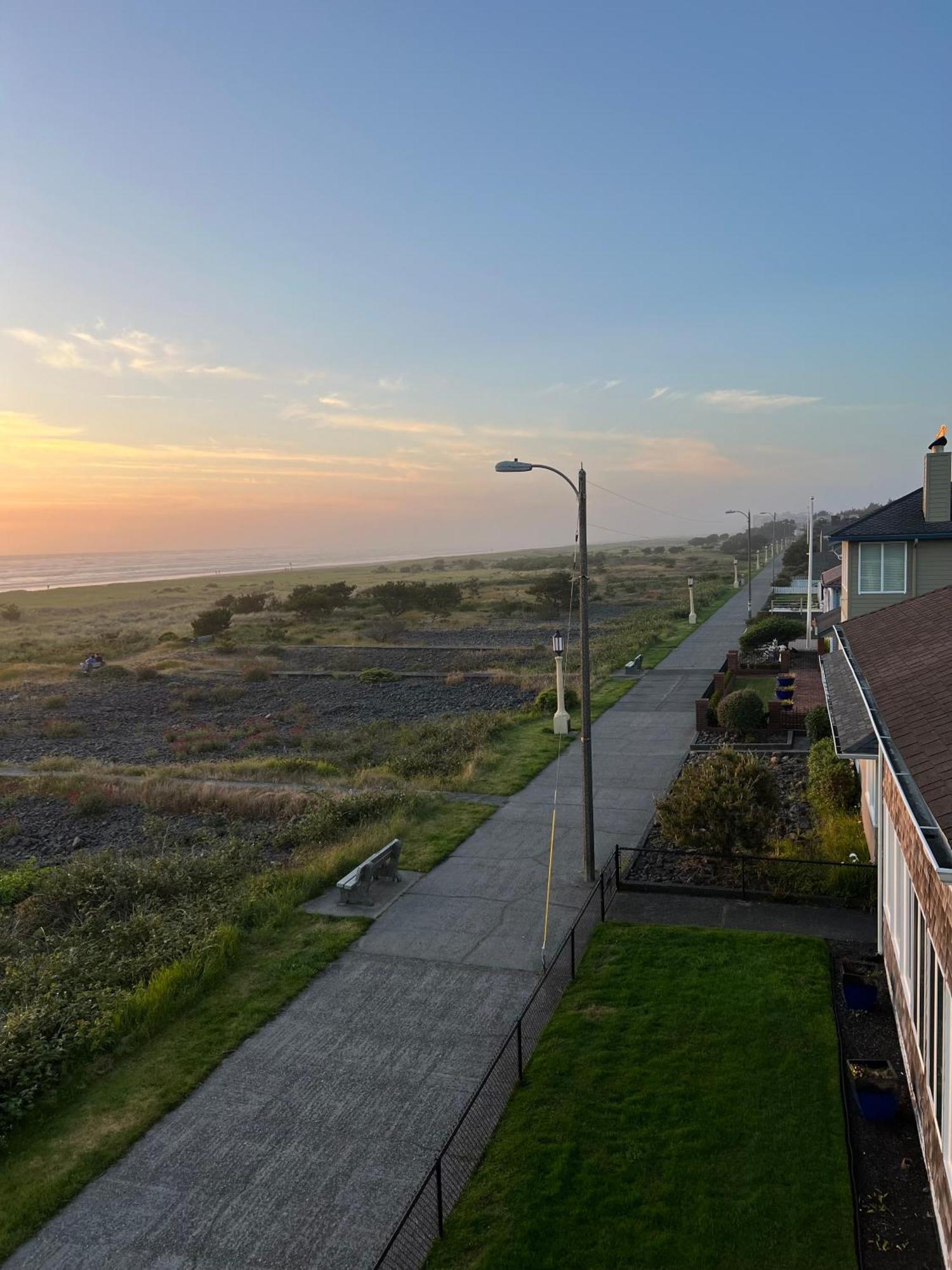 Inn At The Shore Seaside Buitenkant foto