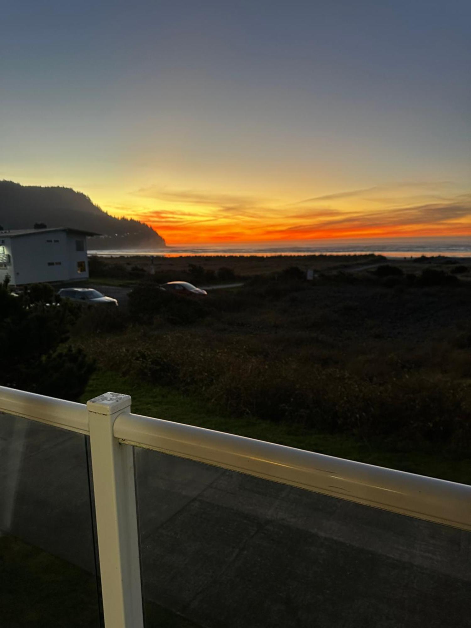 Inn At The Shore Seaside Buitenkant foto